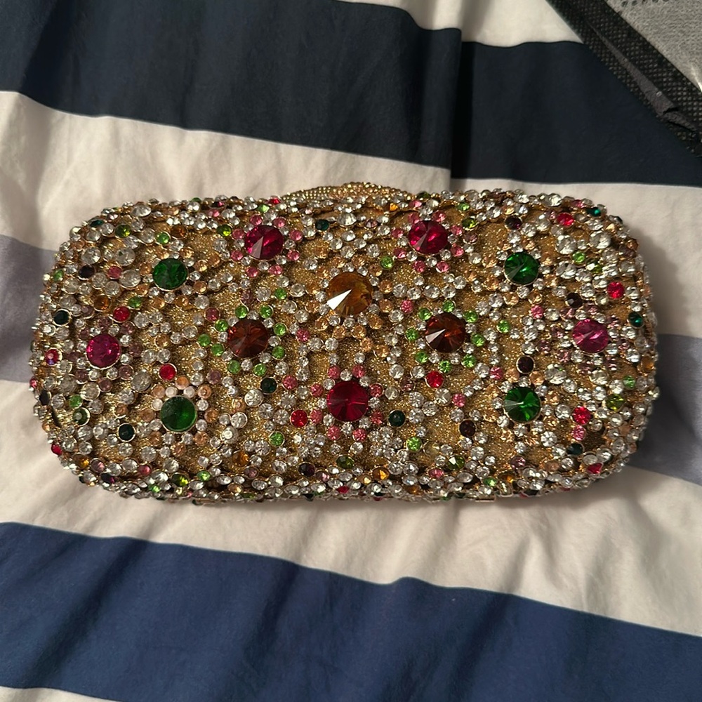Jeweled clutch